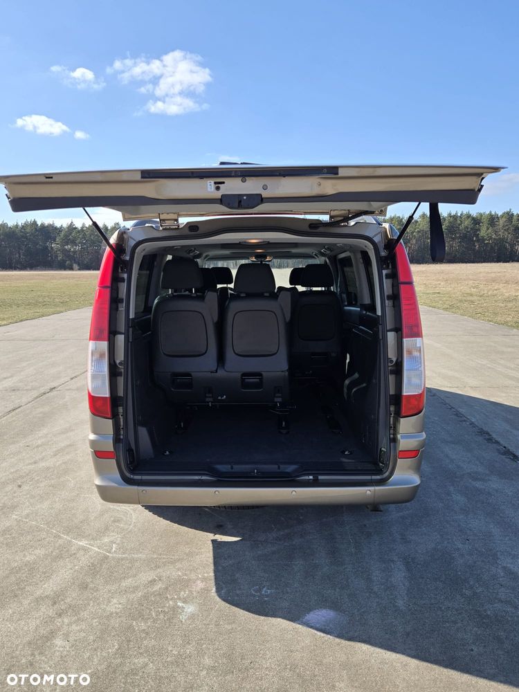 Mercedes-Benz Vito Shuttle 639.701 - 23
