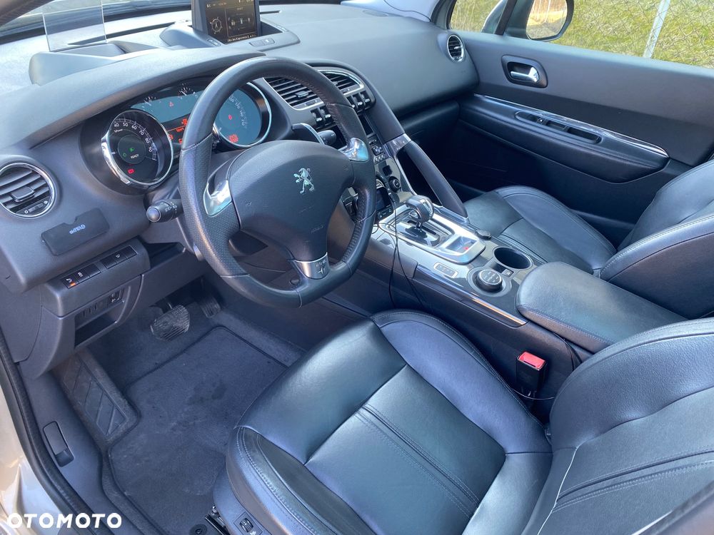 Peugeot 3008 - 12