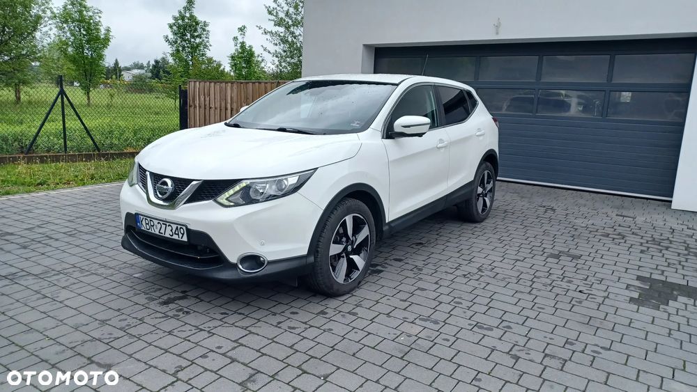 Nissan Qashqai - 1