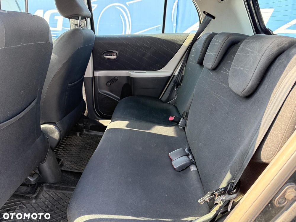 Toyota Yaris 1.3 Luna - 11