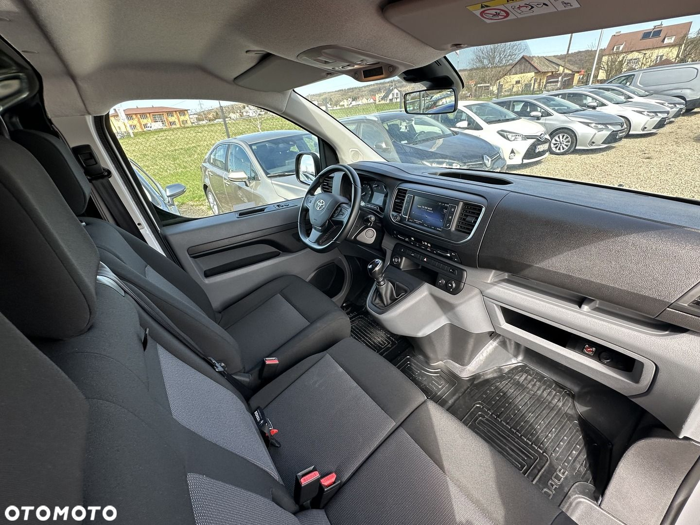 Toyota PROACE - 13