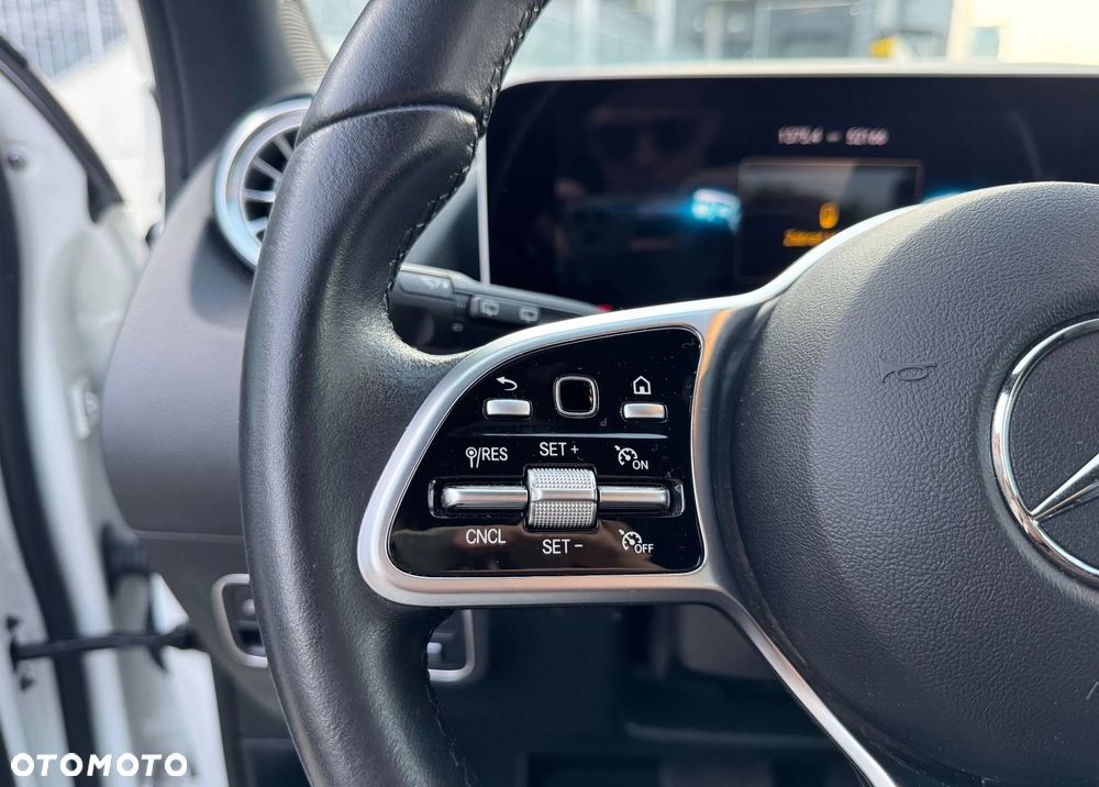 Mercedes-Benz GLA 250 4-Matic - 9