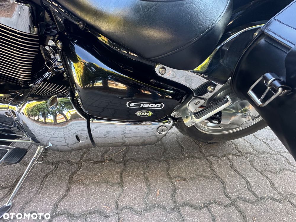 Suzuki VL 1500 Intruder LC - Boulevard C90 - 15