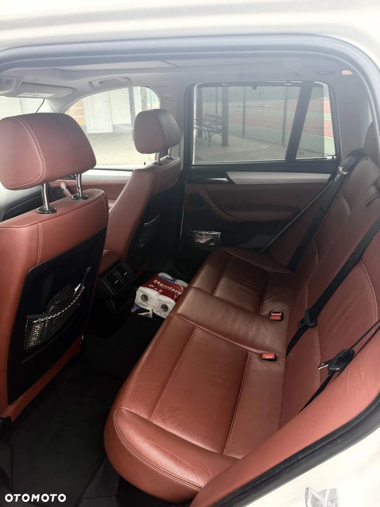 BMW X3 28i xDrive - 6