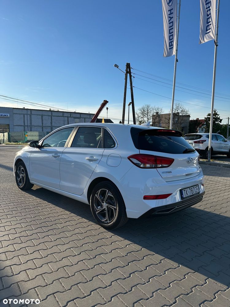 Hyundai i30 1.5 DPI Smart - 4