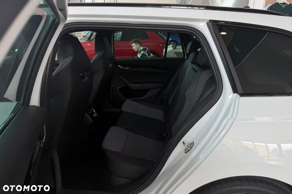 Skoda Octavia 2.0 TSI Sportline 4x4 DSG - 8