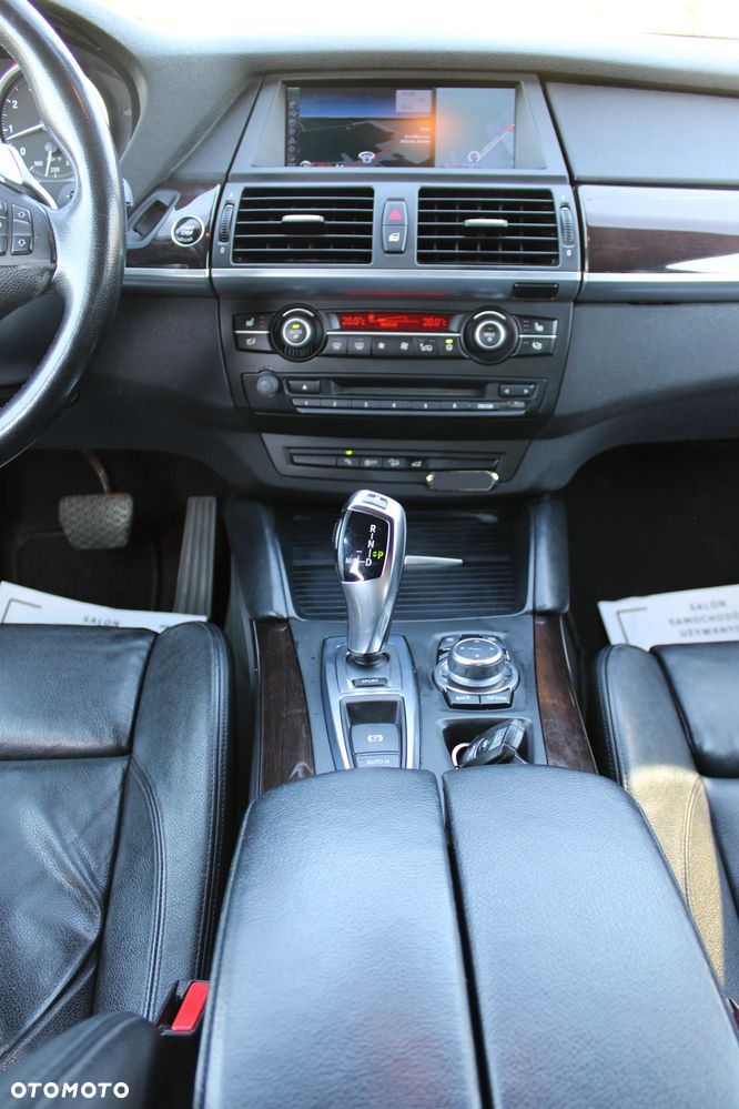 BMW X6 xDrive35i Edition Exclusive - 26