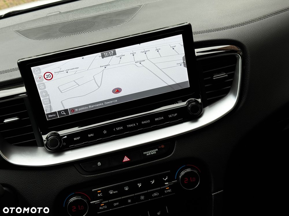 Kia Ceed 1.6 CRDi mHEV L DCT - 12