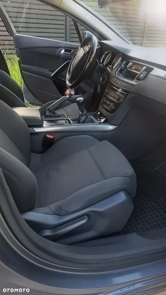 Peugeot 508 HDi FAP 140 Active - 11
