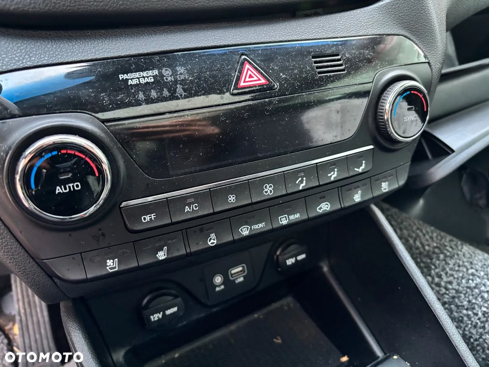 Hyundai Tucson 1.6 Turbo 4WD DCT Trend - 28