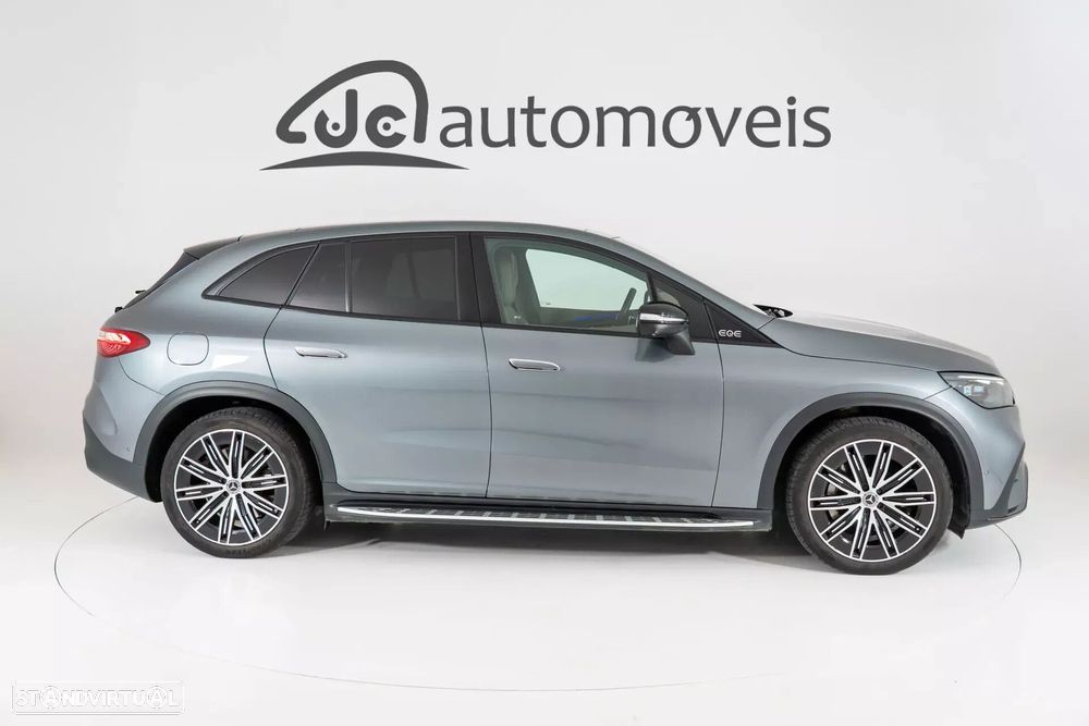 Mercedes-Benz EQE - 7