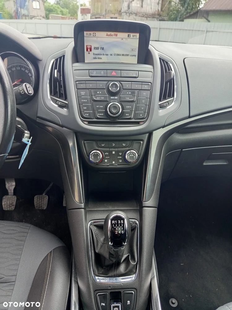 Opel Zafira - 9