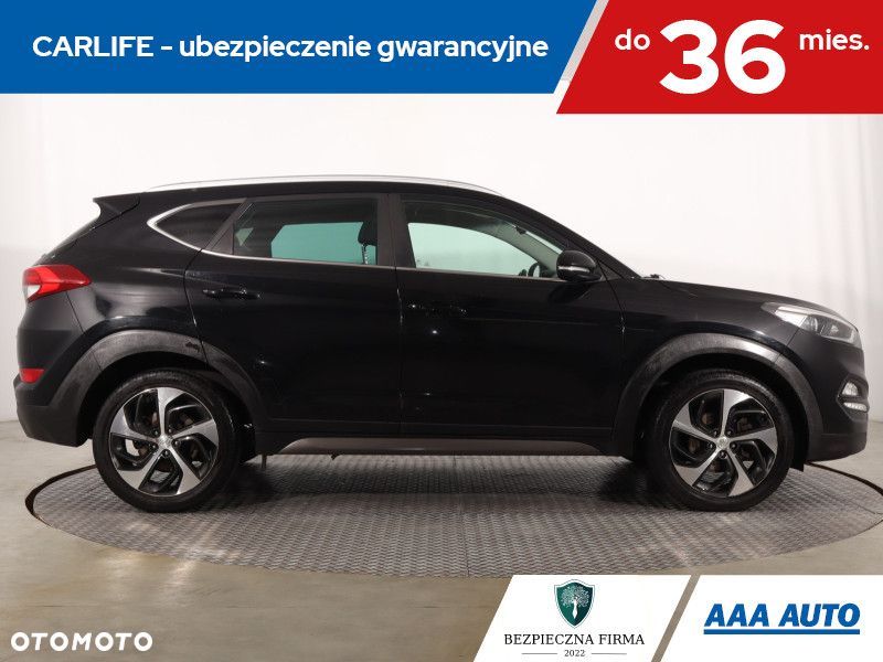 Hyundai Tucson - 8