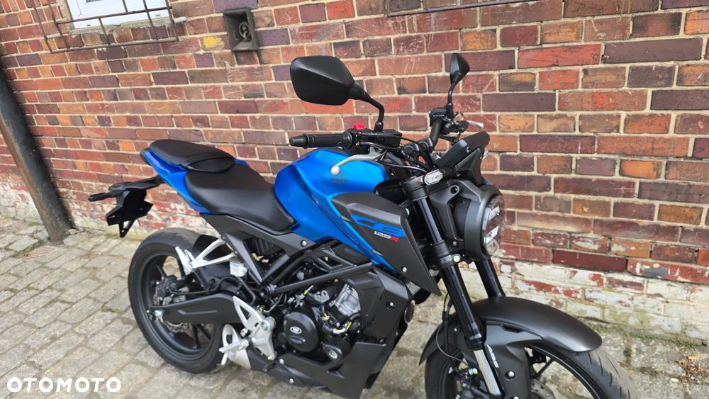 Honda CB - 23