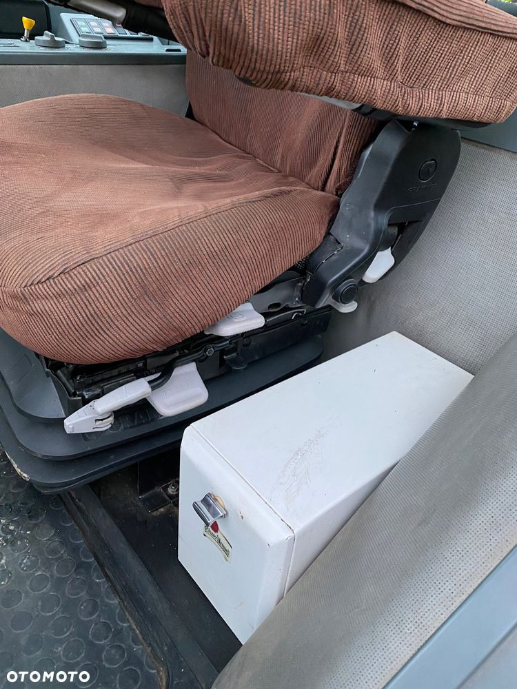 Case IH 7220 Magnum - 8