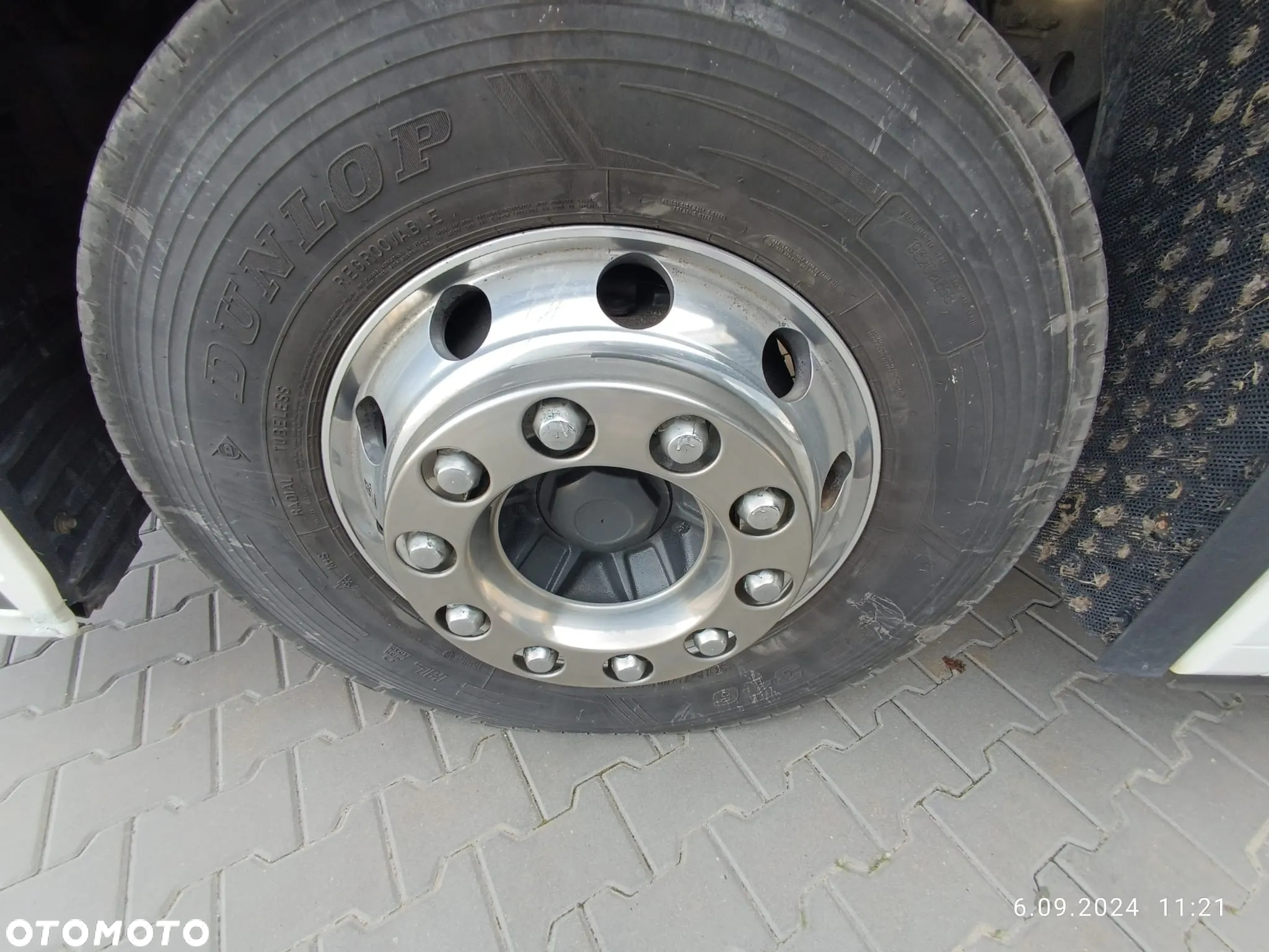 Renault T520 / STANDARD / HIGH / VEB - 21