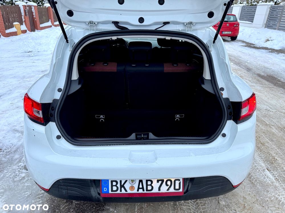 Renault Clio - 16