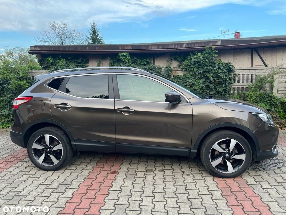 Nissan Qashqai 1.2 DIG-T N-Connecta EU6 - 6