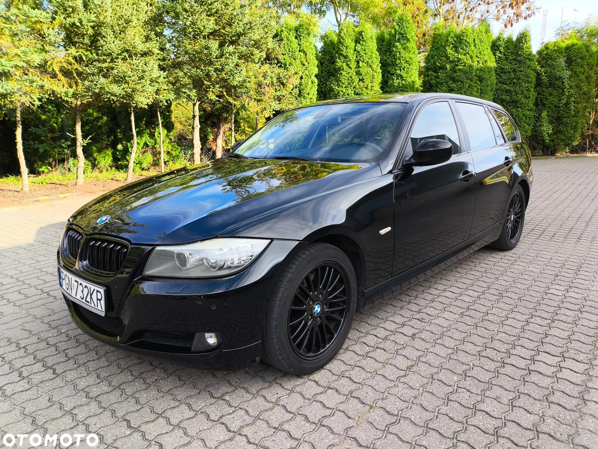 BMW Seria 3 318d - 15