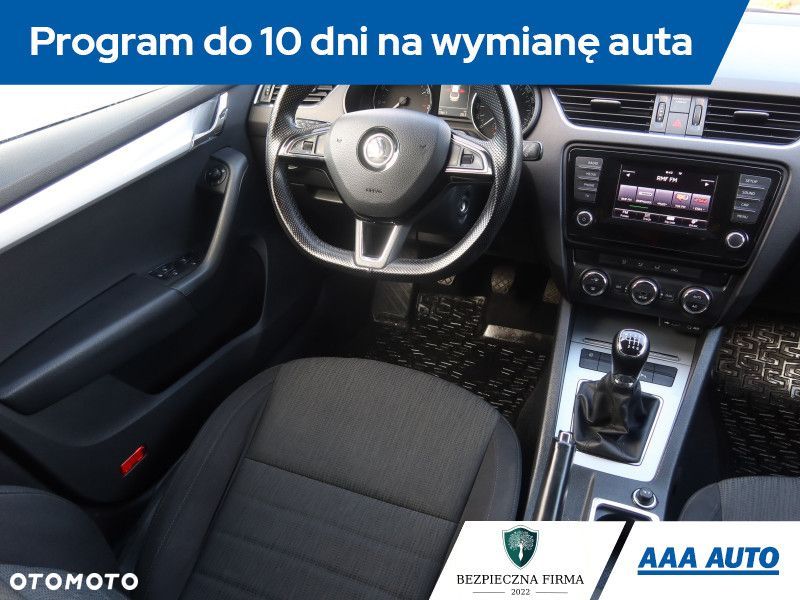 Skoda Octavia - 8