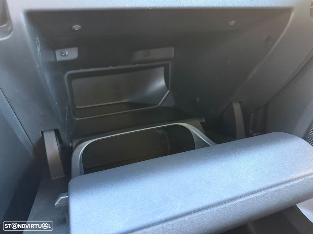 Citroën C3 1.2 PureTech Shine - 26