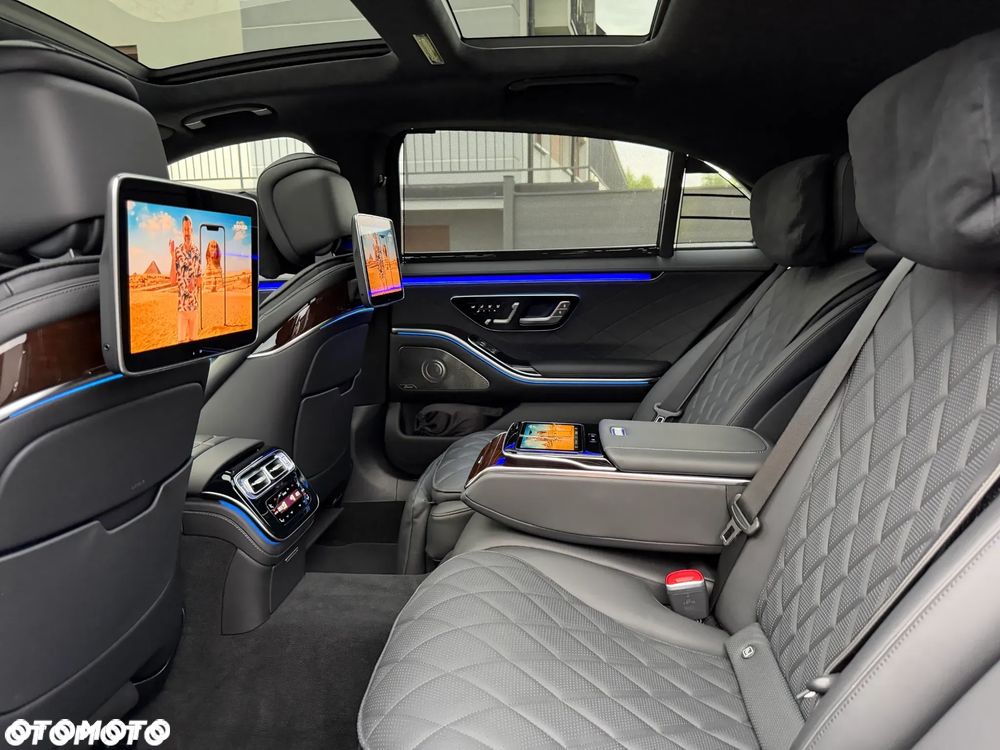 Mercedes-Benz Klasa S 500 4Matic L 9G-TRONIC - 37