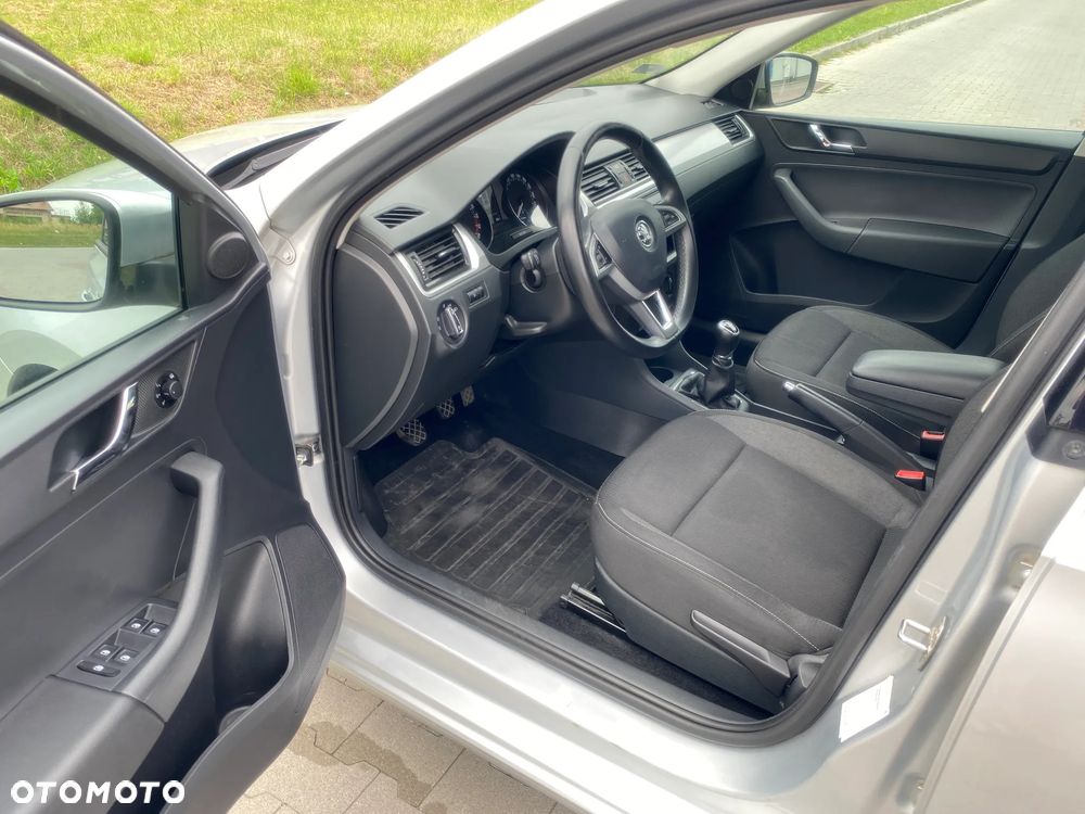 Skoda RAPID 1.4 TDI DPF Ambition - 10