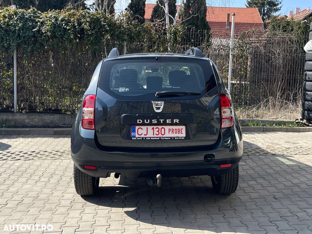 Dacia Duster dCi 110 FAP 4x4 Laureate - 13