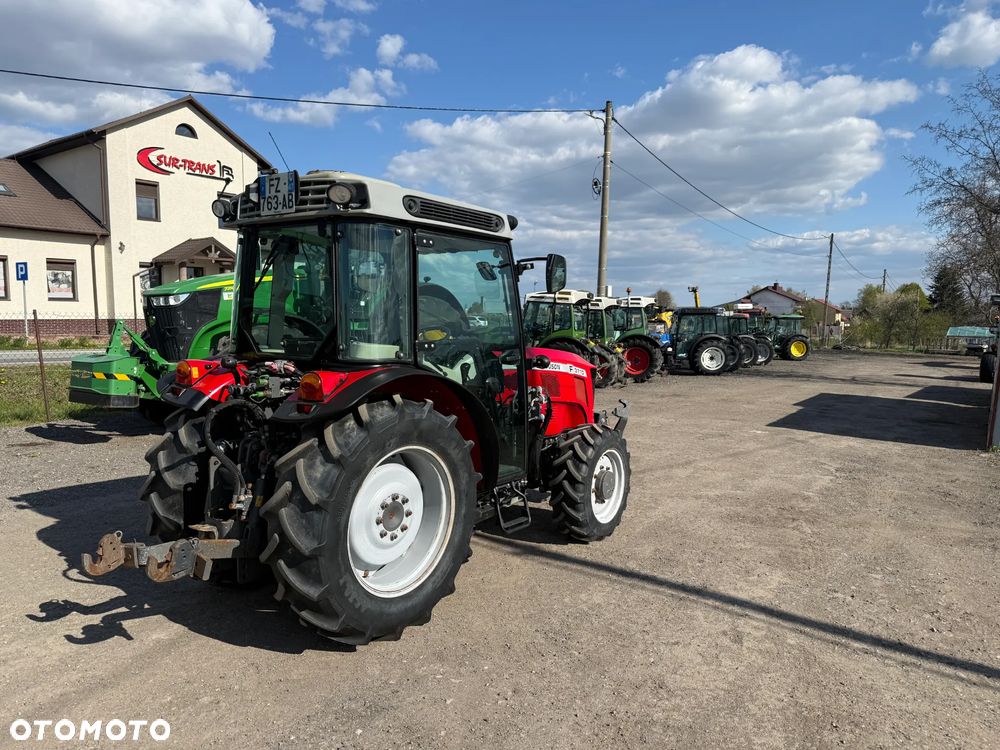 Massey Ferguson F 3710 - 5