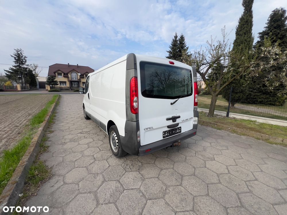 Opel Vivaro - 4