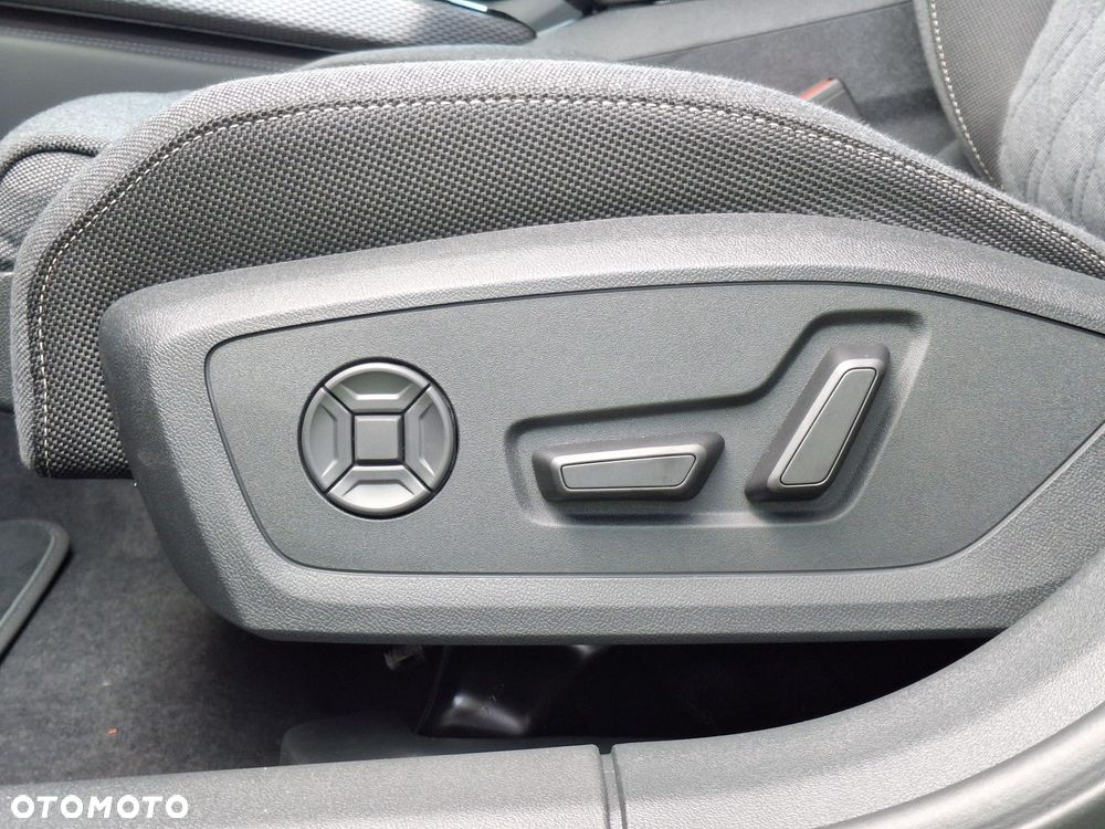 Audi A5 Limousine - 24