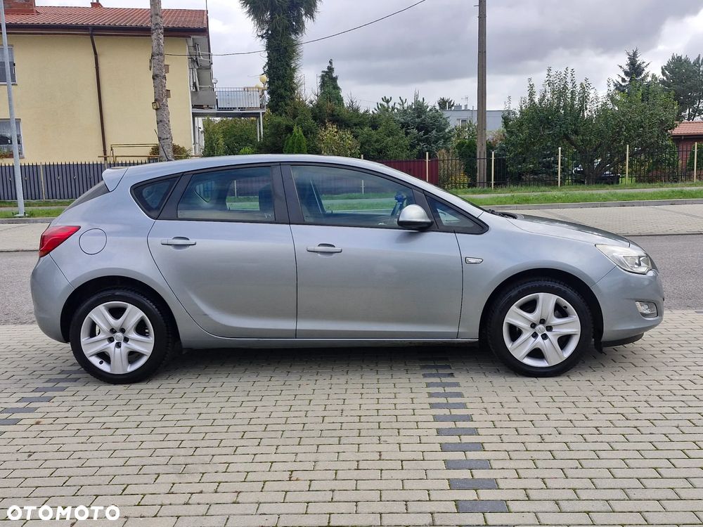 Opel Astra IV 1.4 Enjoy - 6
