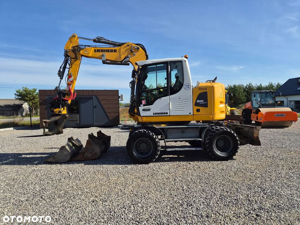 Liebherr A 910 Compact - 3