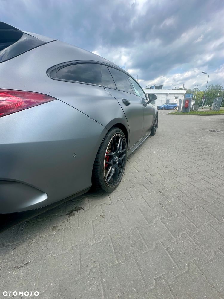 Mercedes-Benz CLA - 4