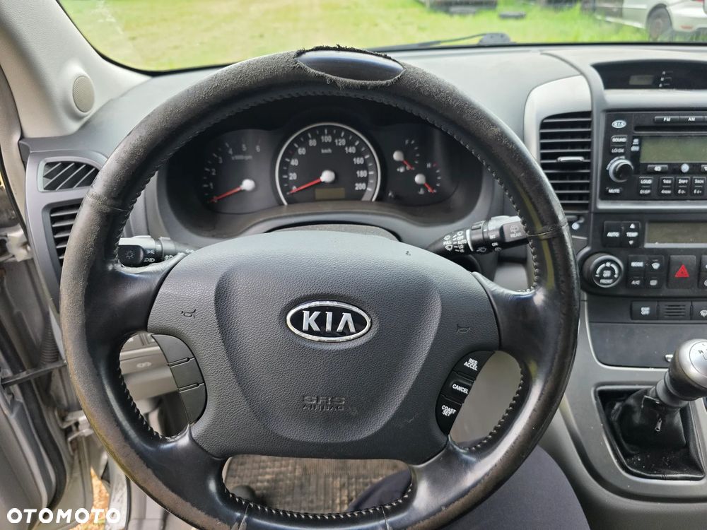 Kia Carnival 2.9 CRDi LX - 21