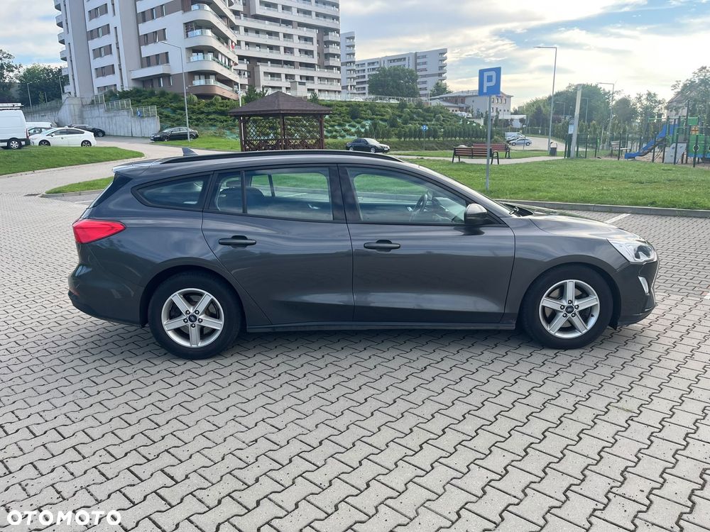 Ford Focus - 4