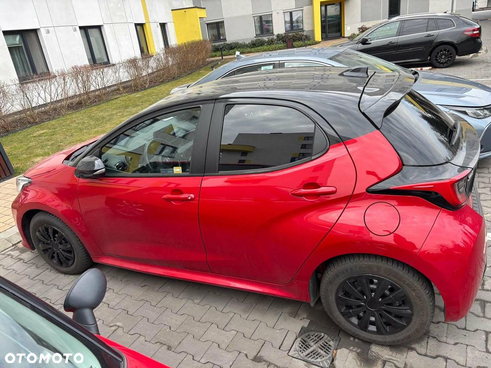 Toyota Yaris - 1