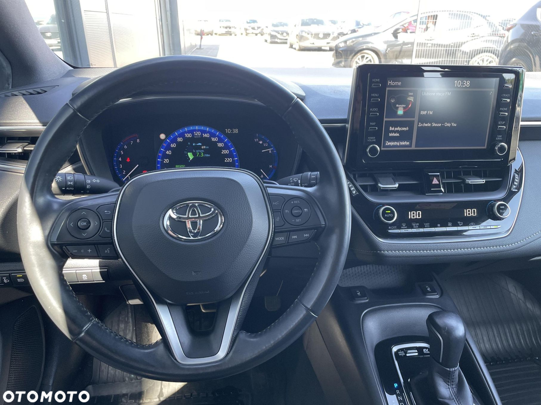 Toyota Corolla - 13