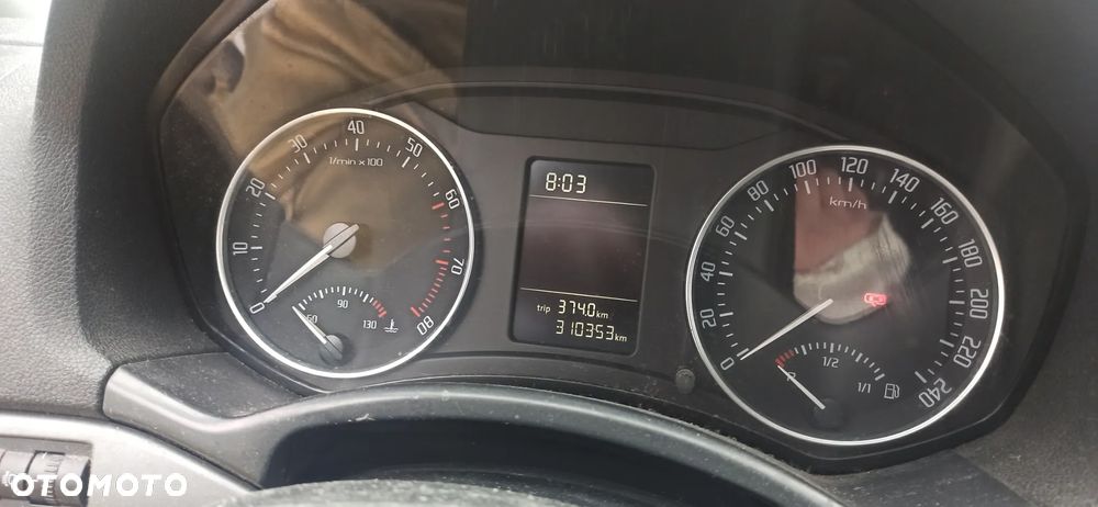 Skoda Octavia 1.6 Mint - 10