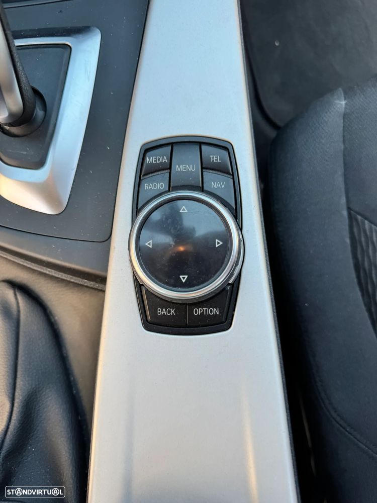 BMW 320 Gran Turismo d Auto - 12