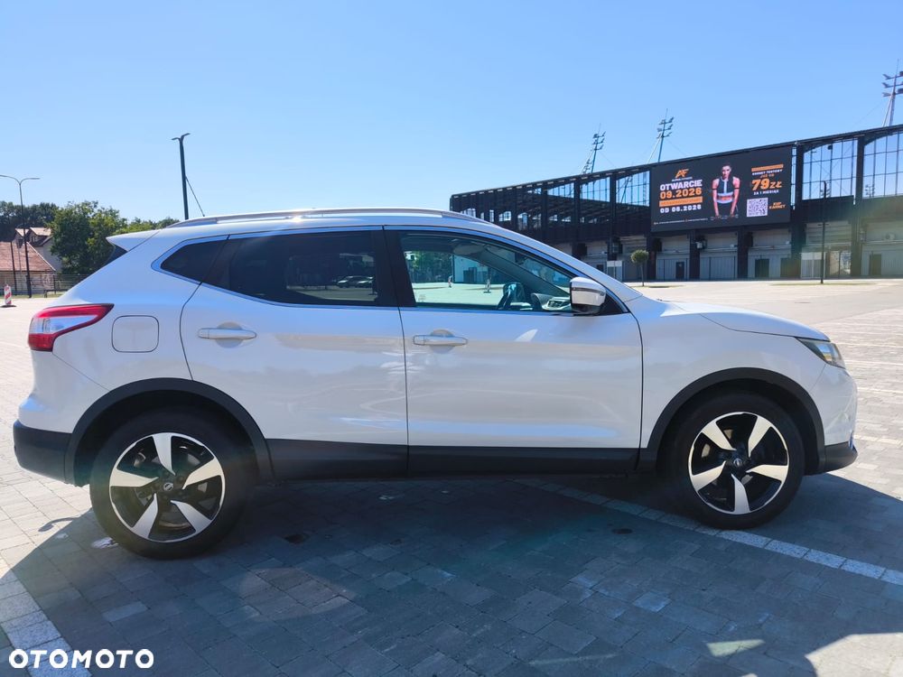 Nissan Qashqai 1.5 dCi Visia - 22