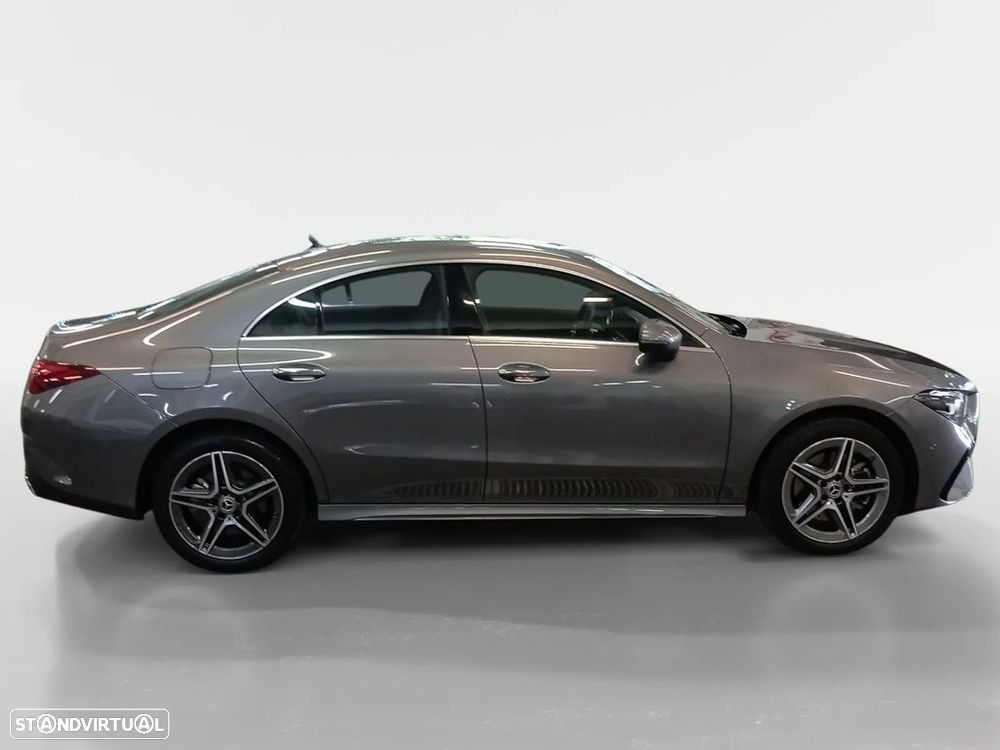 Mercedes-Benz CLA 250 e AMG Line - 7