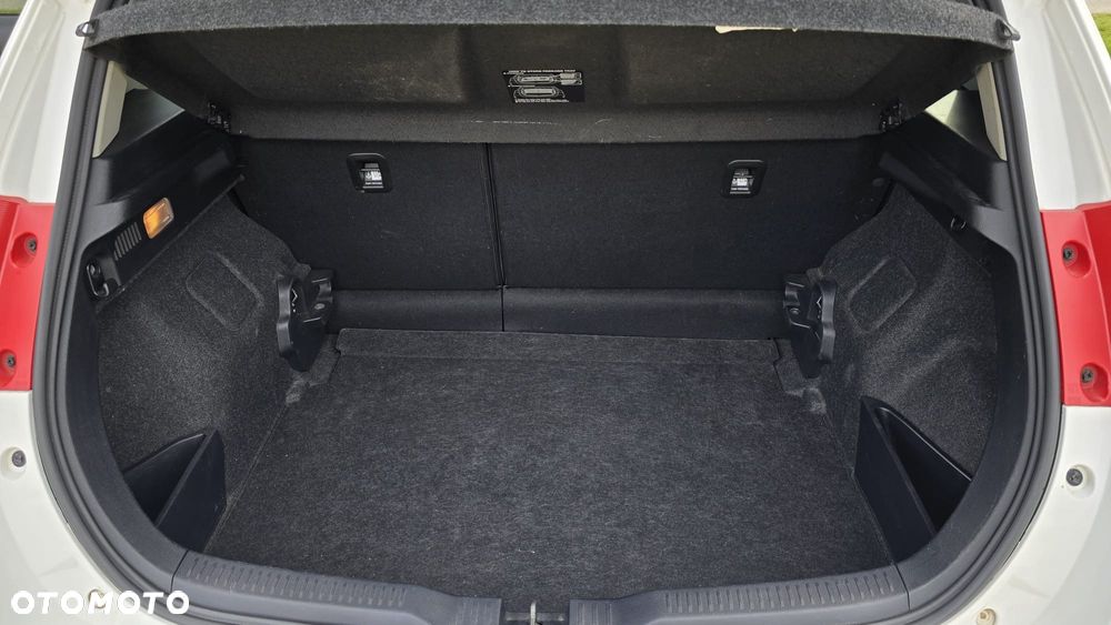 Toyota Auris 1.4 D-4D Premium + EU5 - 20