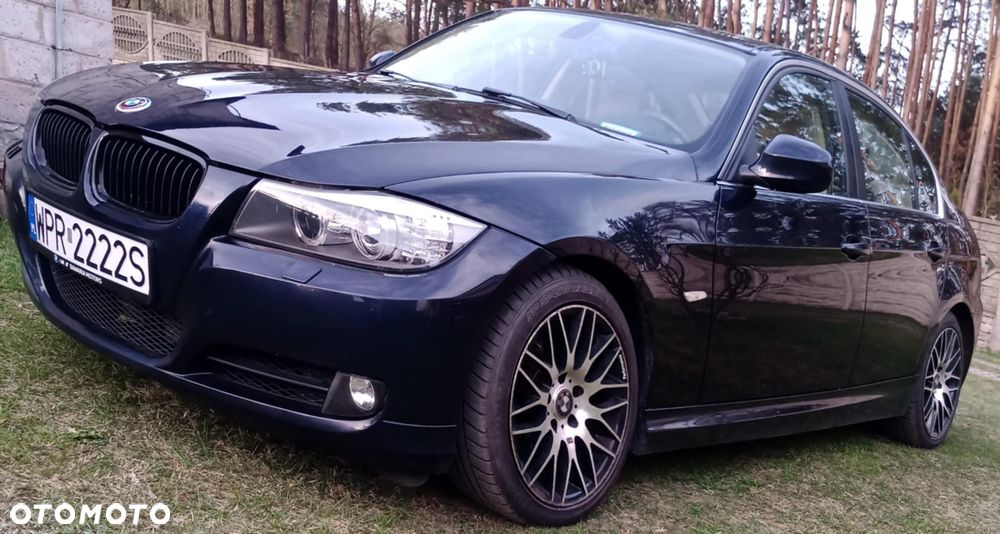 BMW Seria 3 320d DPF - 1