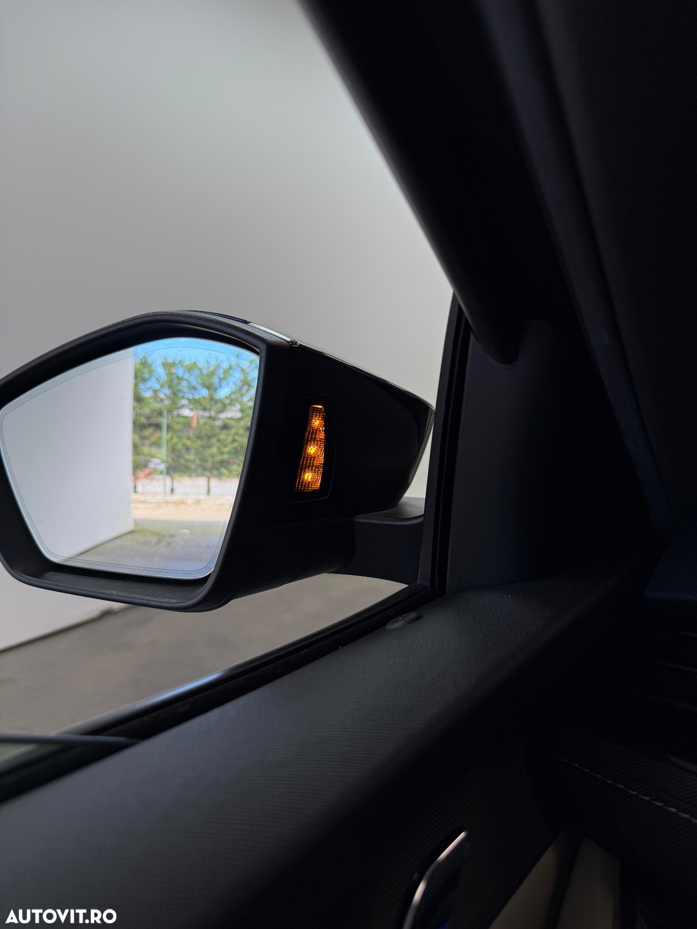 Skoda Octavia 2.0 TDI DSG Style - 25