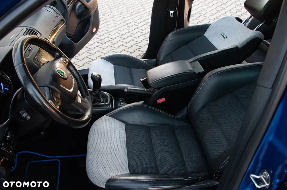 Skoda Octavia Combi RS - 21