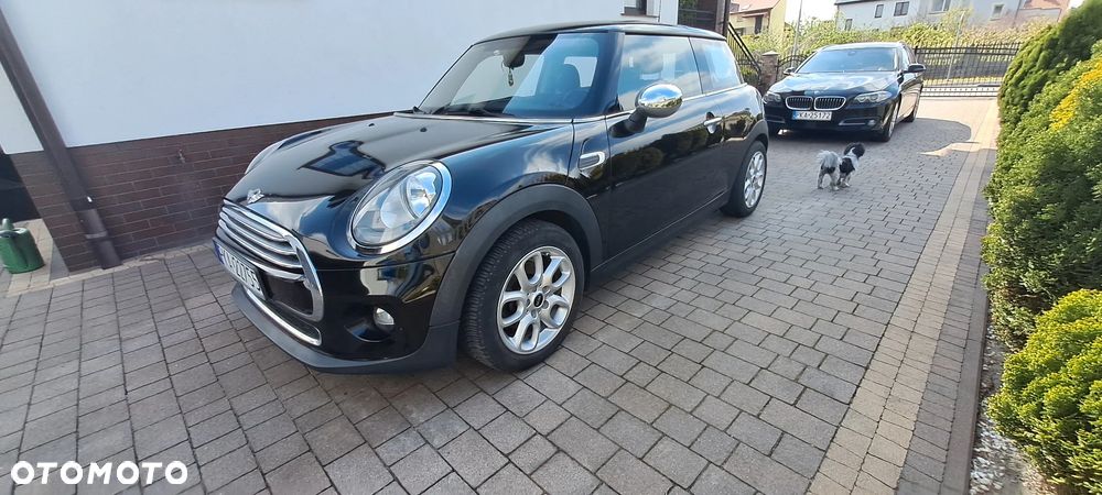 MINI Cooper Standard - 3