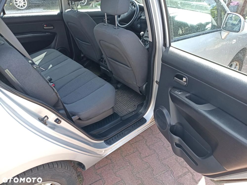 Kia Carens 2.0 CRDi Freedom - 8