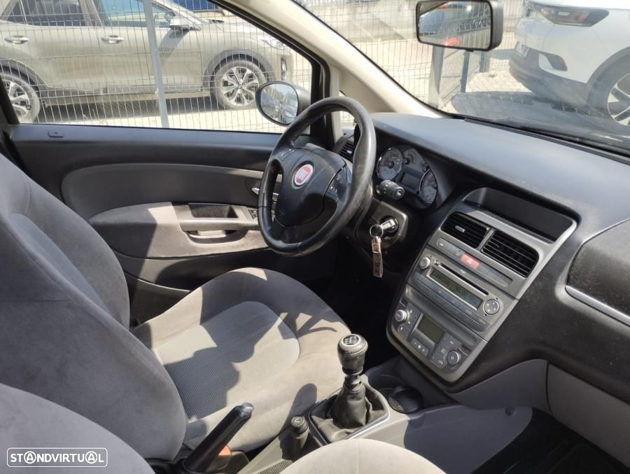 Fiat Linea 1.6 M-Jet Emotion - 8