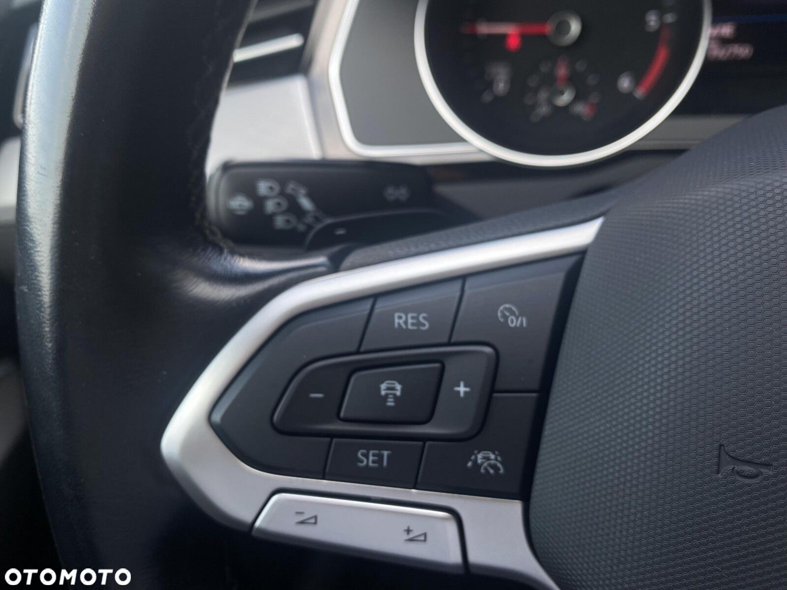 Volkswagen Passat 2.0 TDI EVO Business DSG - 14